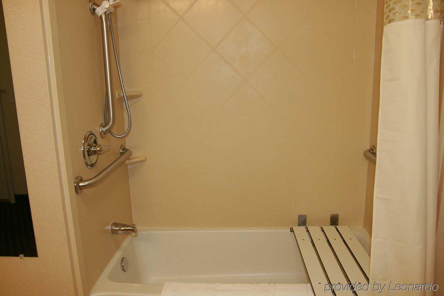 Hotel Hampton Wichita Falls-sikes Senter Mall Wichita Falls